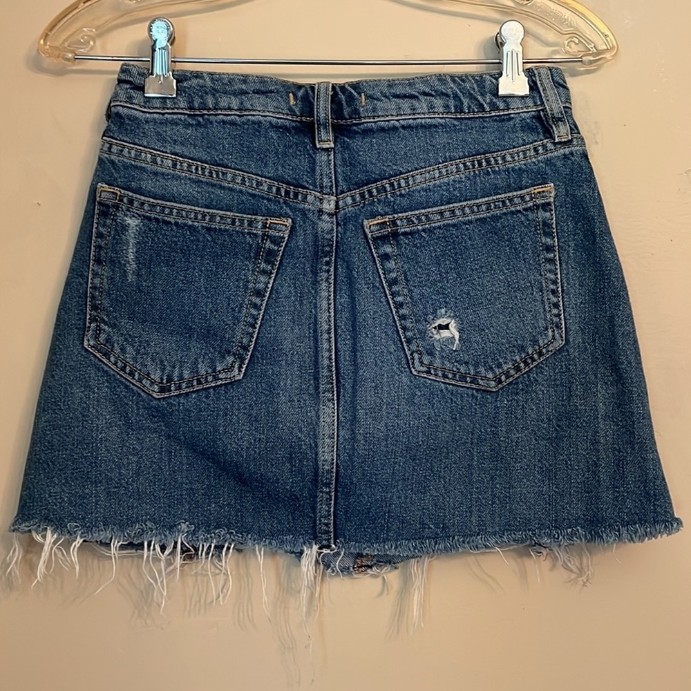 We The Free Breezy Button Fly Denim Jean Raw Hem Distressed Mini Skirt 25 - Picture 5 of 13